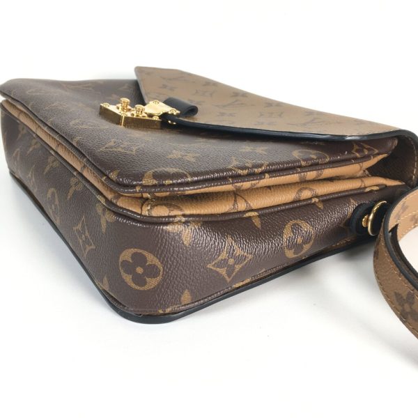 Louis Vuitton Pochette Métis Reverse Supply