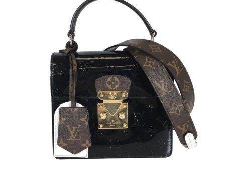 Louis Vuitton Spring Street Hot on Sale