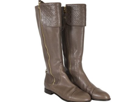 Louis Vuitton Riding Boots size 36 For Sale