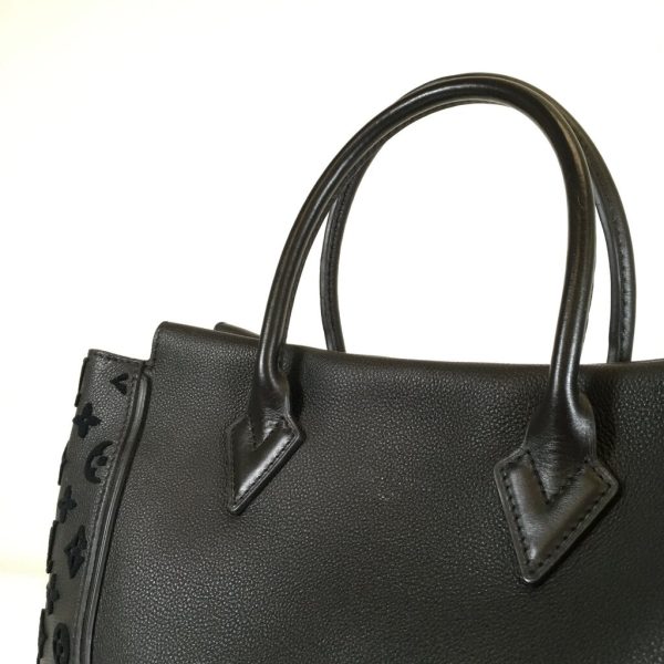 Louis Vuitton Veau Cachemire Tote Online now