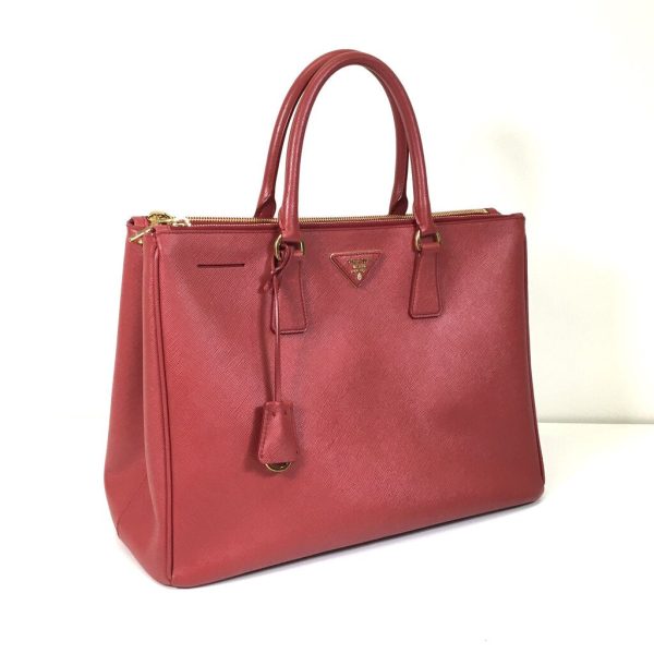 Prada Saffiano Galleria Tote Fashion