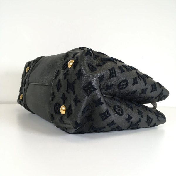 Louis Vuitton Veau Cachemire Tote Online now